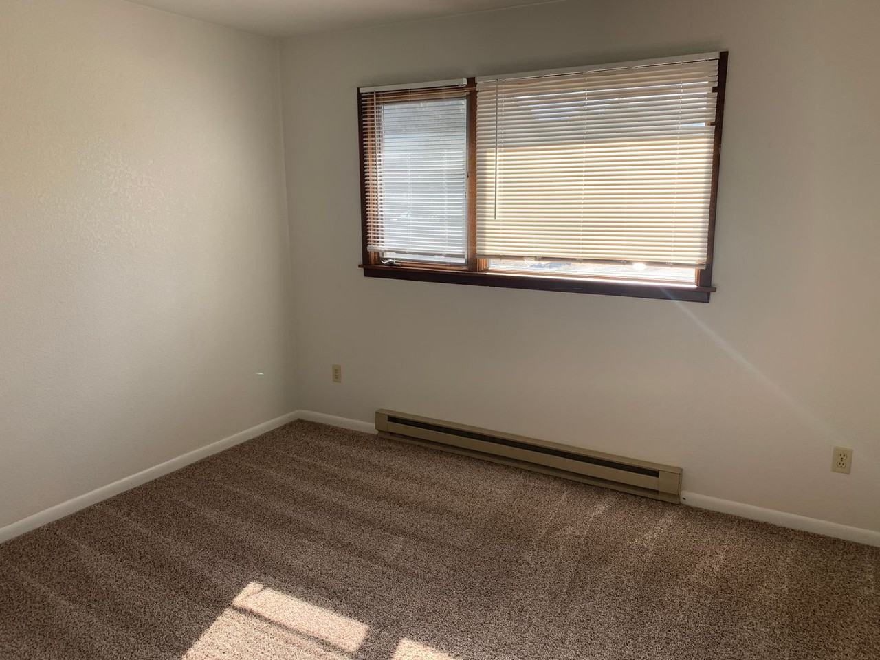 1240 Stetson Rd - Photo 7 of 10