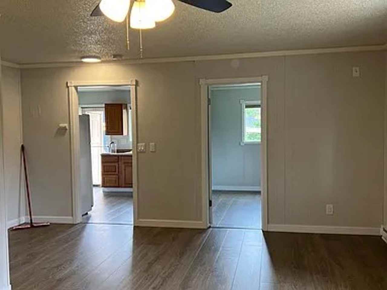 2210 68th Place - Photo 6 of 9