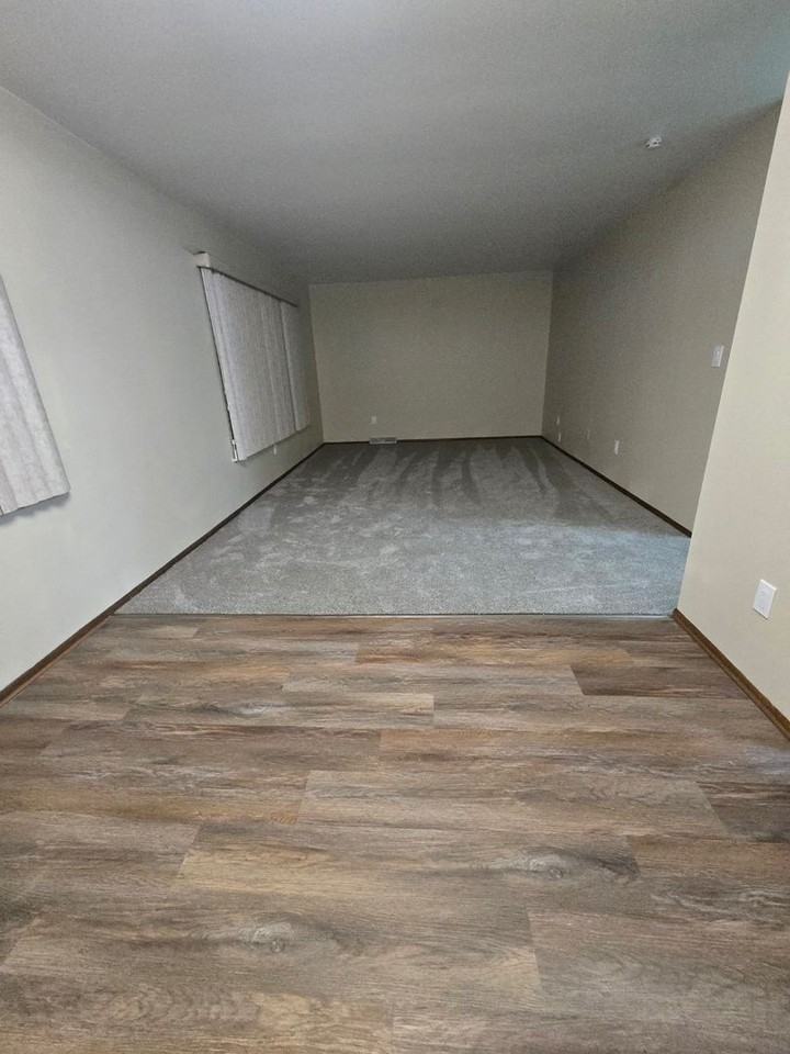 4244 N 104th St #3 - Photo 6 of 9