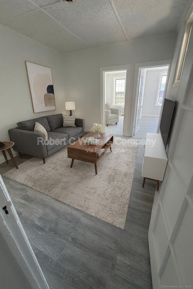 351 Greenwich Ave #3 - Photo 3 of 13