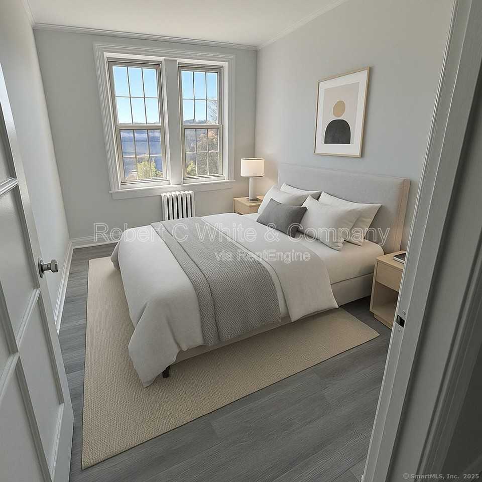 351 Greenwich Ave #3 - Photo 4 of 13