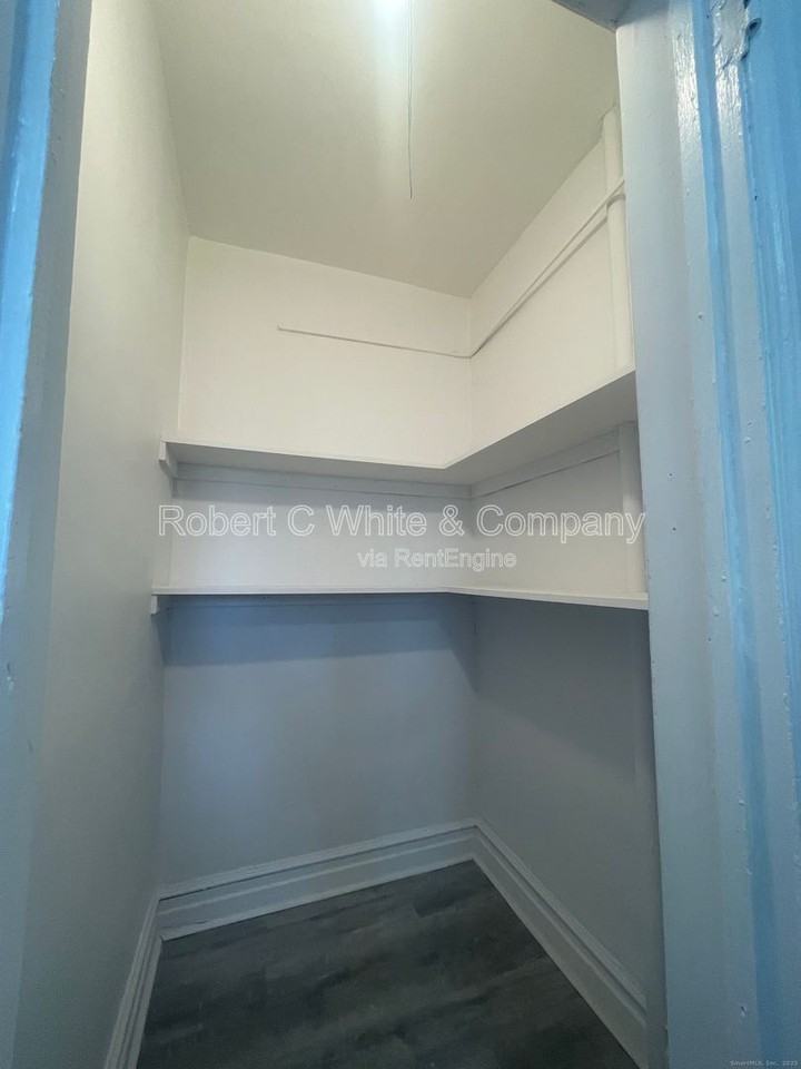 351 Greenwich Ave #3 - Photo 6 of 13