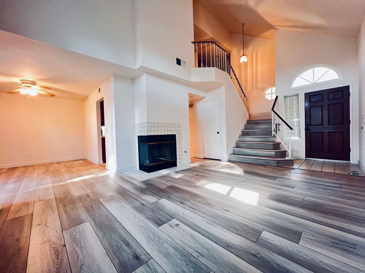 1271 Farmington Pl - Photo 6 of 26