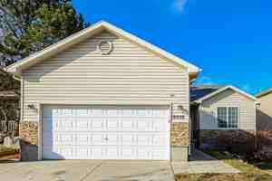 featured image of 8558 South Maul Oak Drive