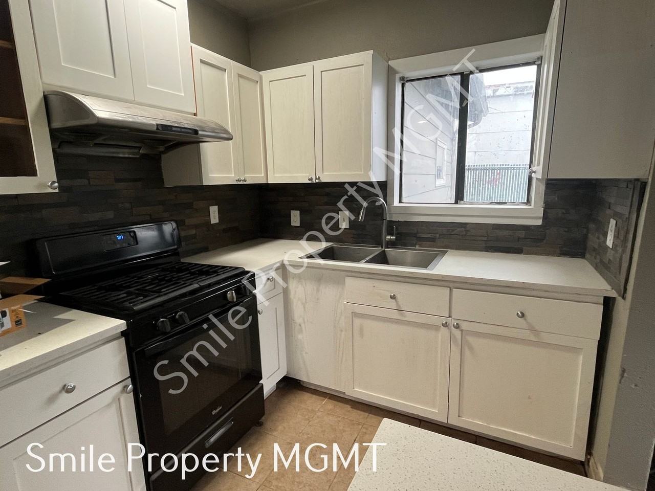 8148 Se Claybourne St - Photo 4 of 7