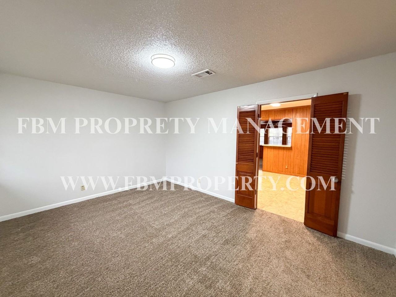 1608 Nichols St - Photo 5 of 21