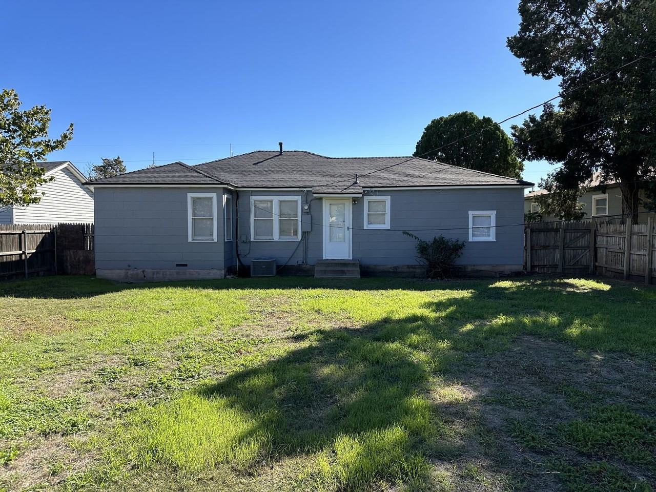 2706 33rd Street - Photo 7 of 13