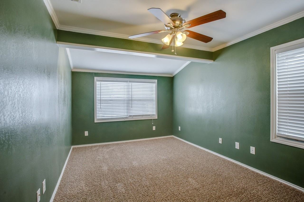 3316 30th Street - Photo 2 of 16