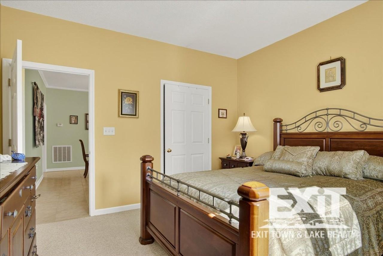 238 Beaver Creek Dr - Photo 7 of 40