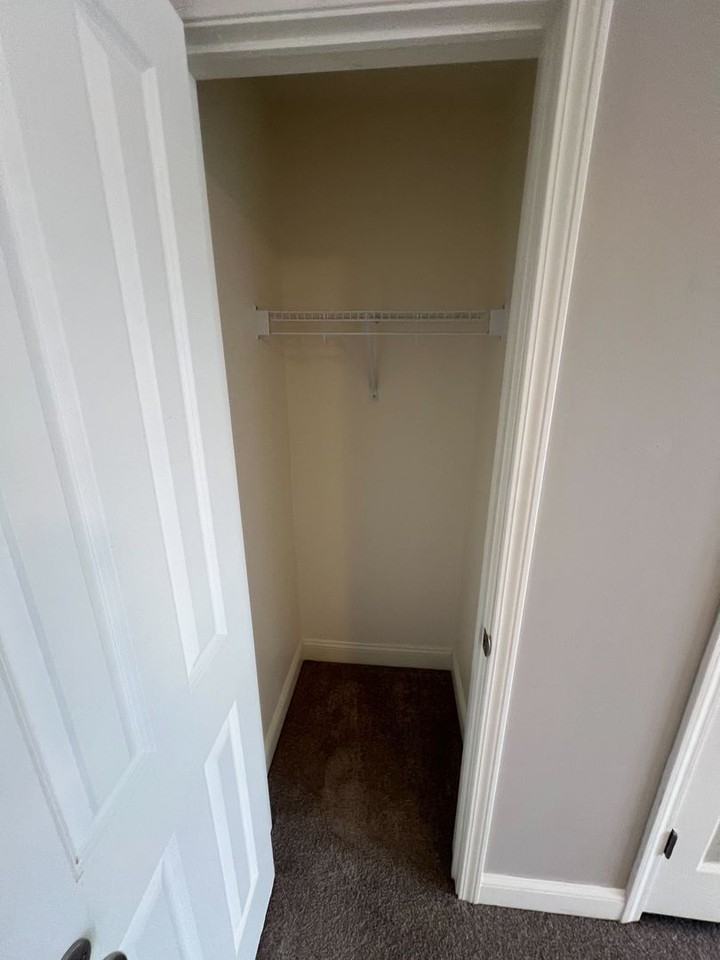 1311 Broadway - Photo 2 of 8