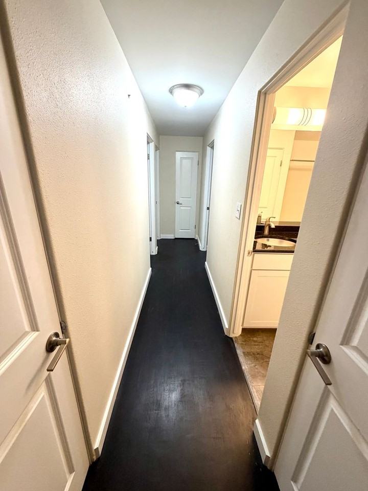 13511 122nd St Nw - Photo 7 of 12