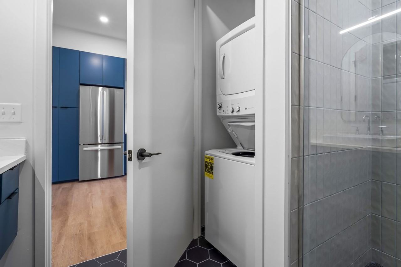 500 Merritt Ave #207 - Photo 5 of 21