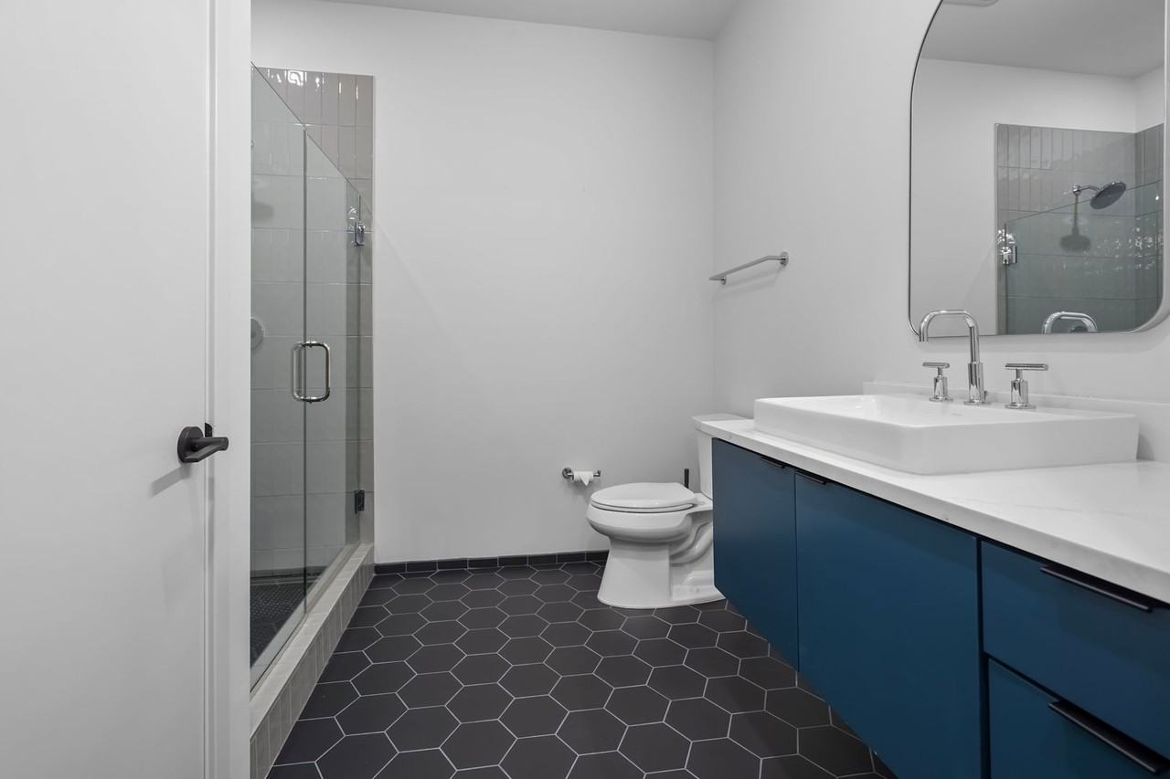 500 Merritt Ave #207 - Photo 6 of 21