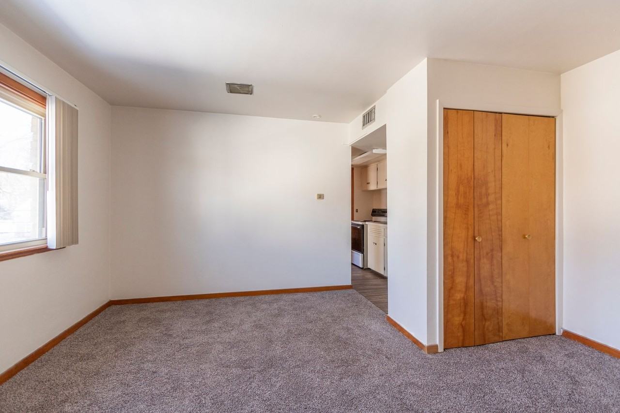 144 East Lansing Road ##212 - Photo 5 of 12