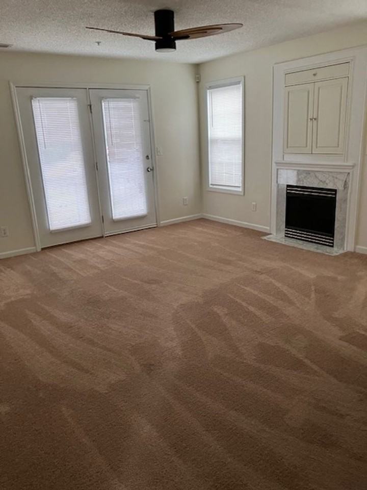 705 Summertime Lane - Photo 2 of 10