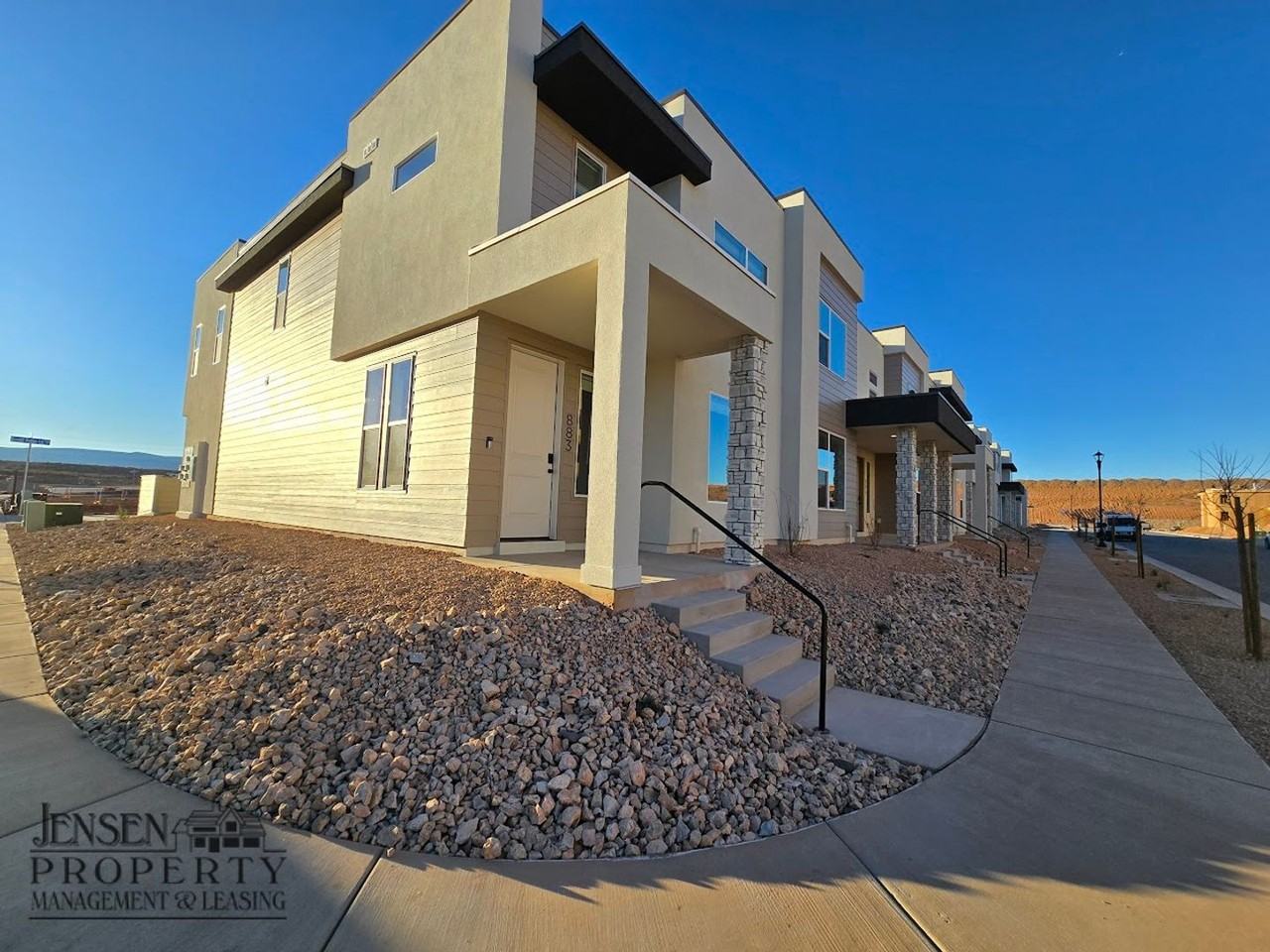 883 W Boxthorn Dr - Photo 3 of 27