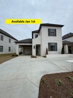 featured image of 1217 Ivy Road