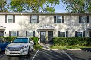 featured image of 21 Rivers Point Row Apt 8e