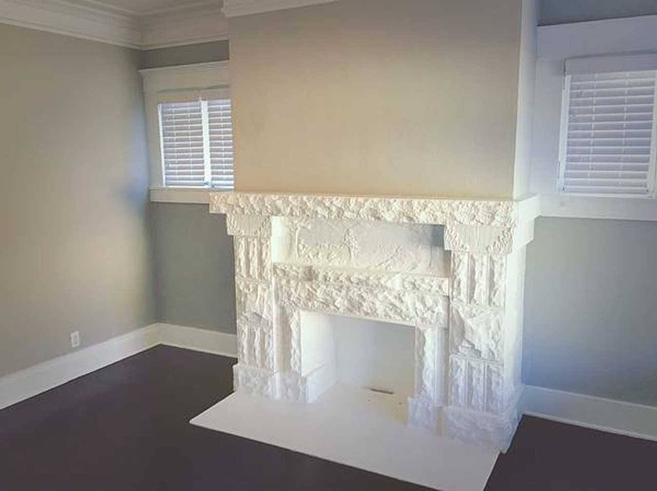 1456 Calumet Avenue - Photo 5 of 25