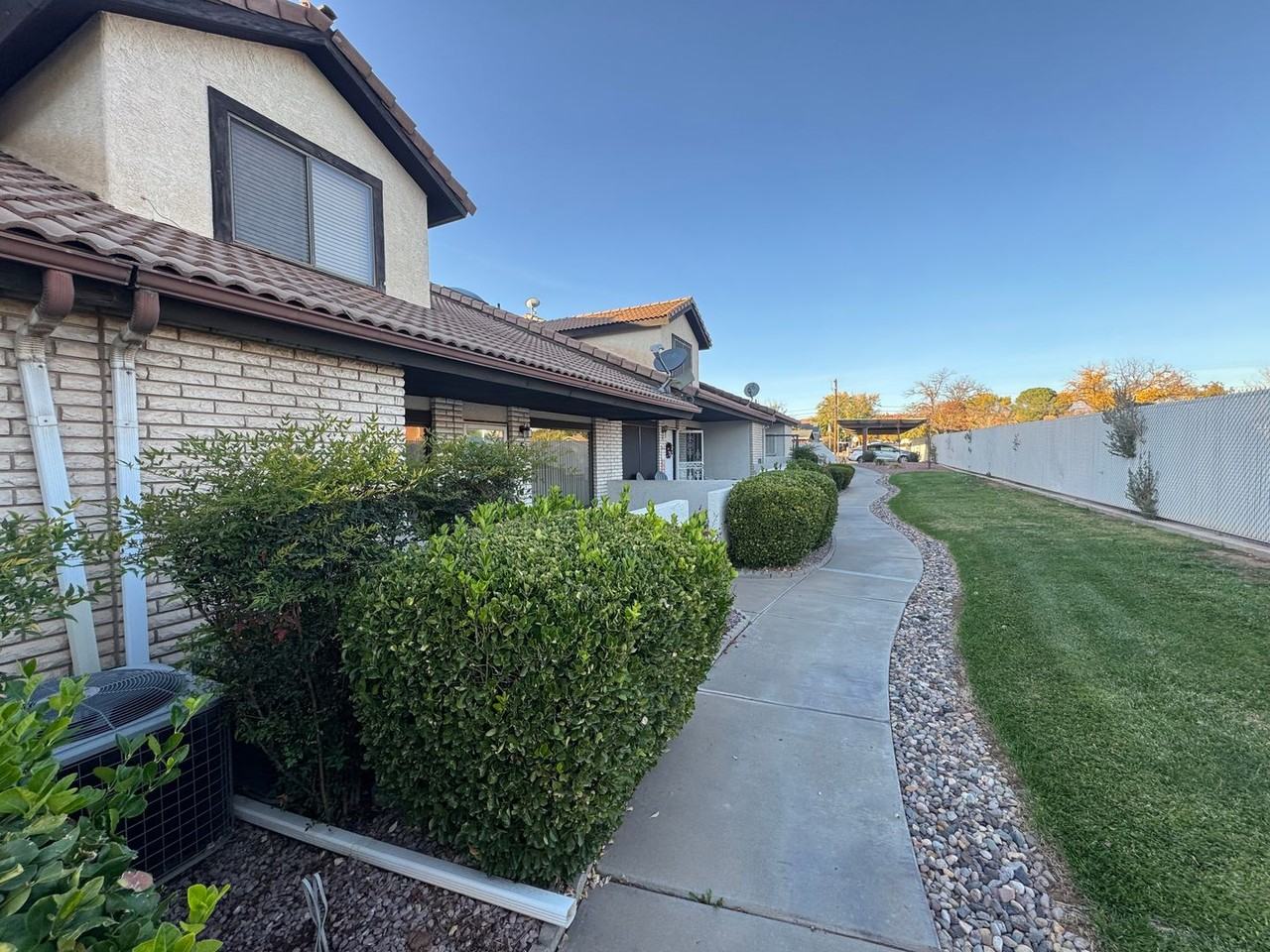 490 E 700 S St #5 - Photo 2 of 23