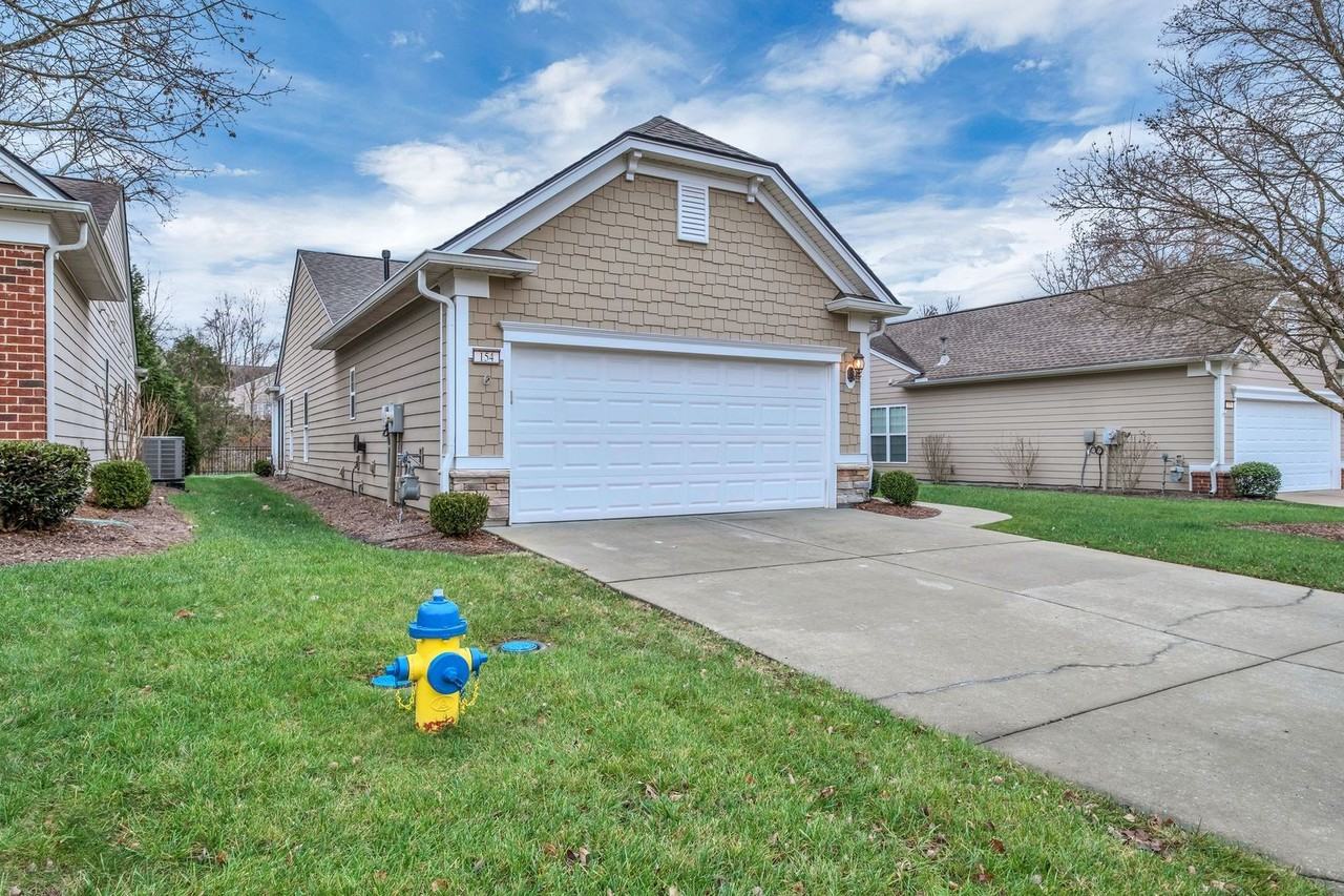 154 Salient Lane - Photo 2 of 35