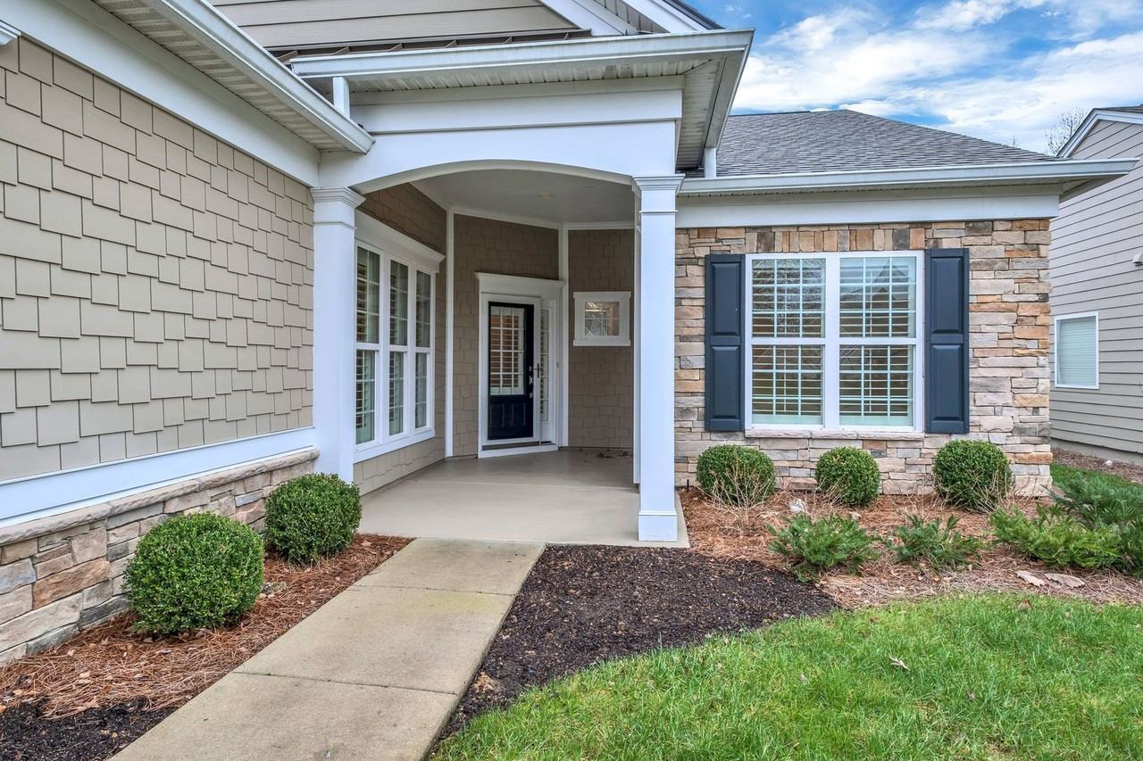 154 Salient Lane - Photo 4 of 35