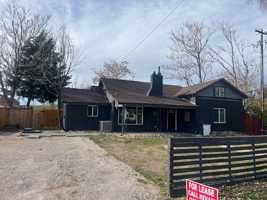 featured image of 3839 Reed Street