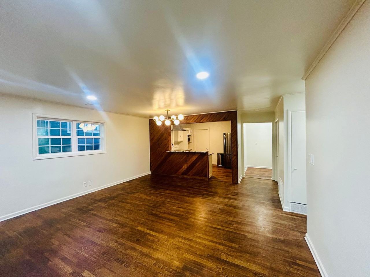 5846 E 22nd St - Photo 5 of 22