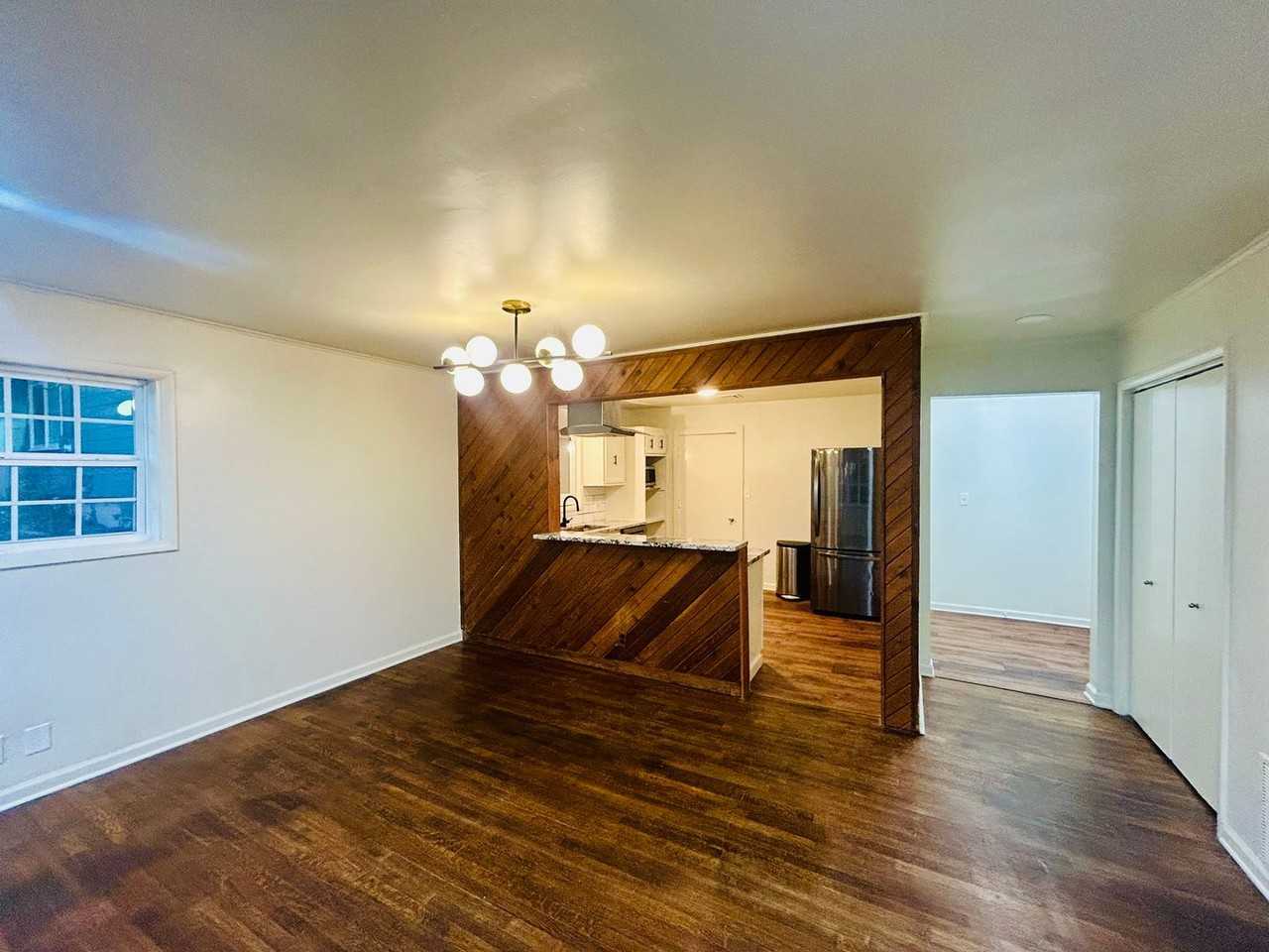 5846 E 22nd St - Photo 6 of 22