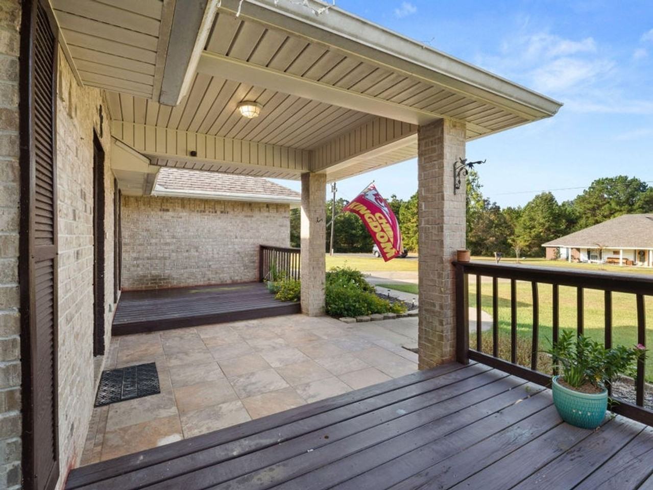 146 R Allen Rd - Photo 2 of 19