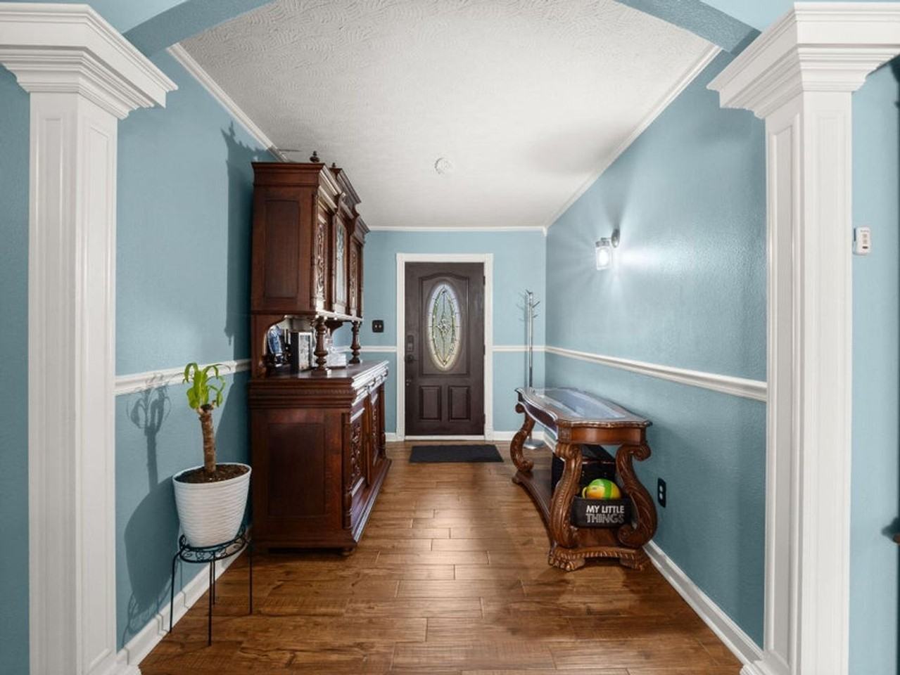 146 R Allen Rd - Photo 3 of 19