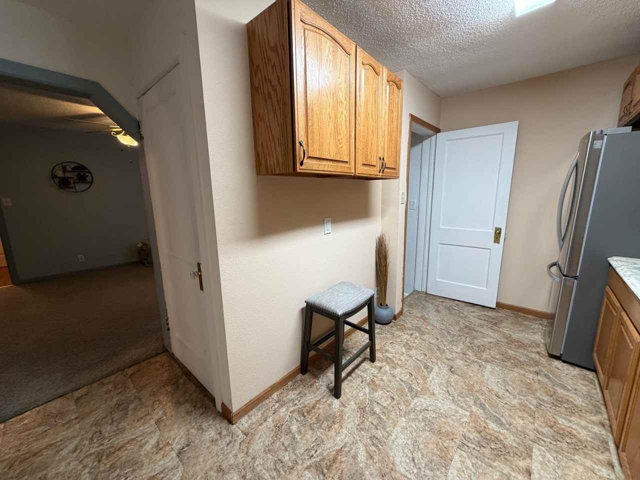 244 Wema Ave - Photo 3 of 23