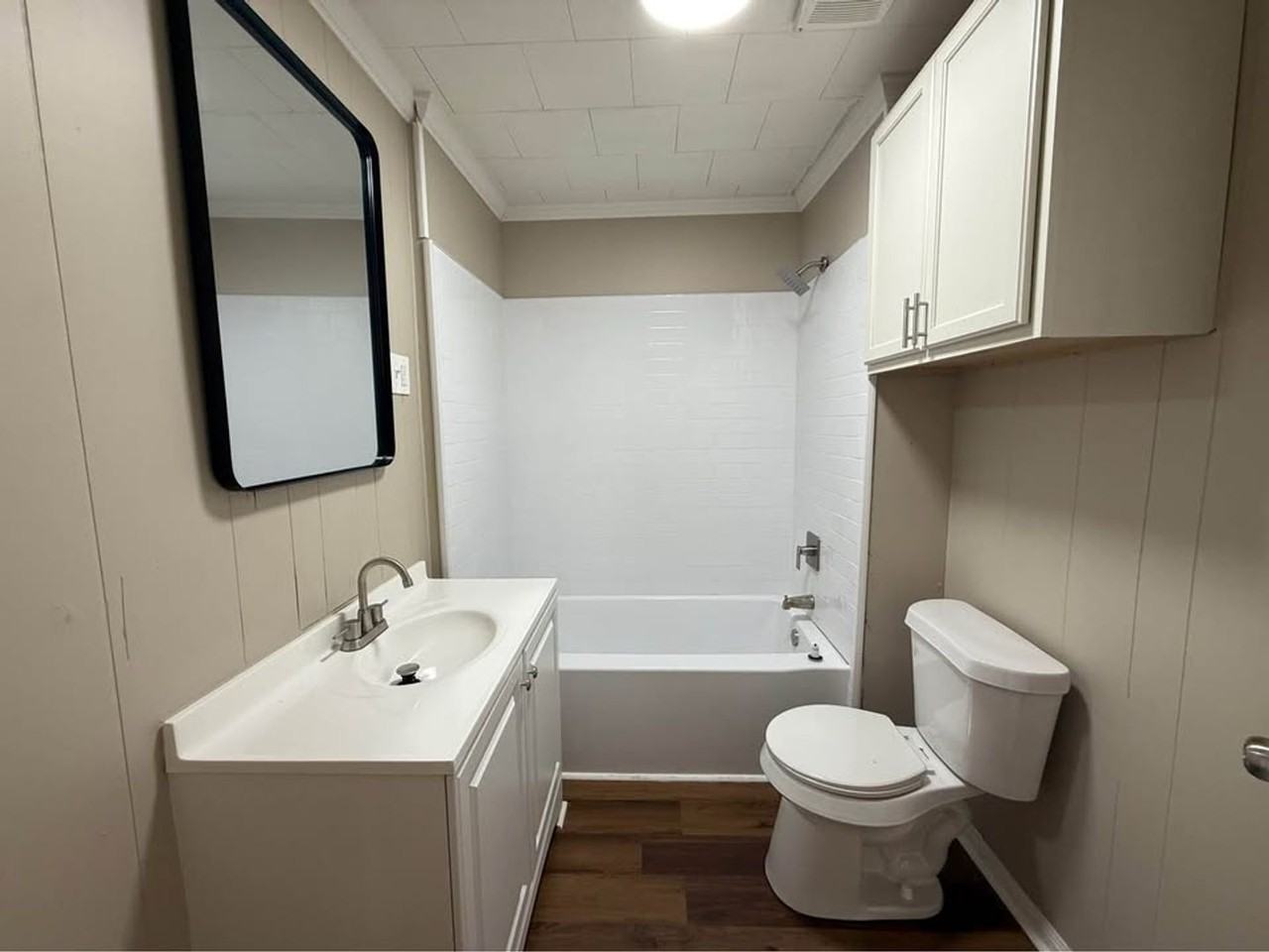 805 S Mcgown St - Photo 7 of 9