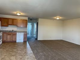 featured image of 4 Quail Run Blvd