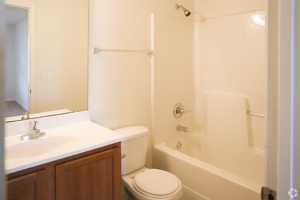 featured image of 4 Quail Run Blvd