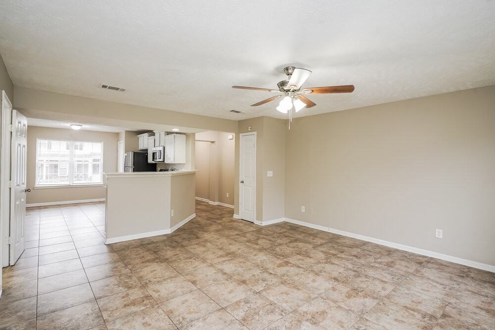 3011 Rg Buchanan Drive - Photo 5 of 17