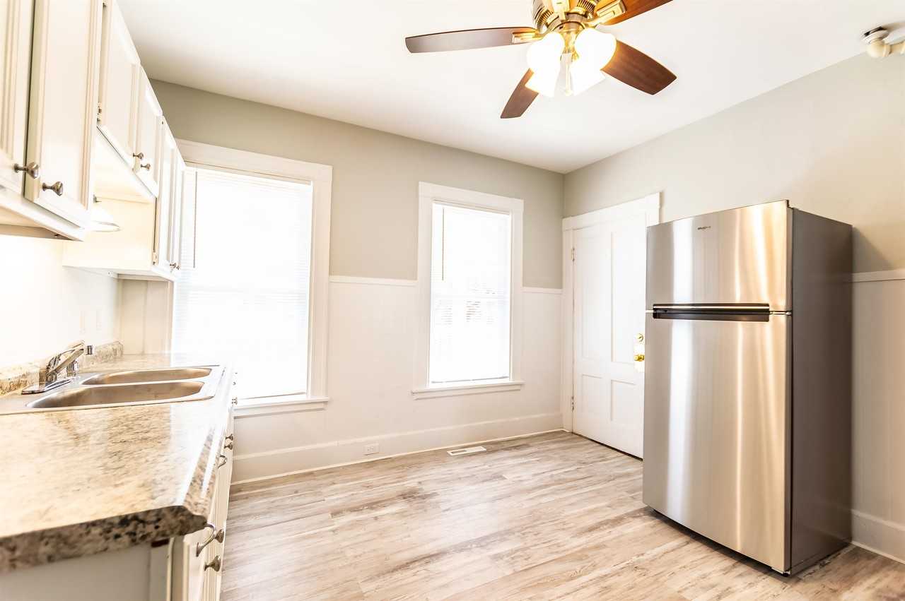 642 Maple St #1 - Photo 2 of 14