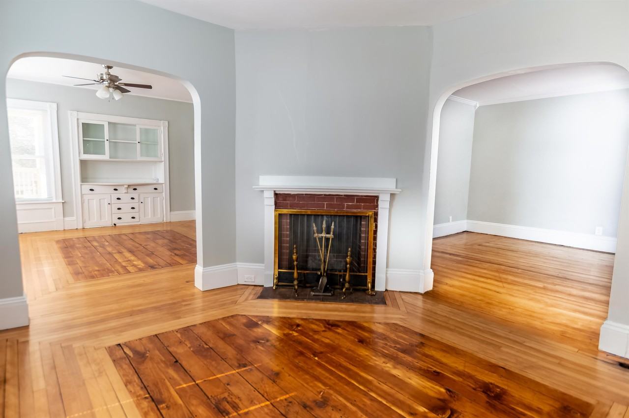 642 Maple St #1 - Photo 4 of 14