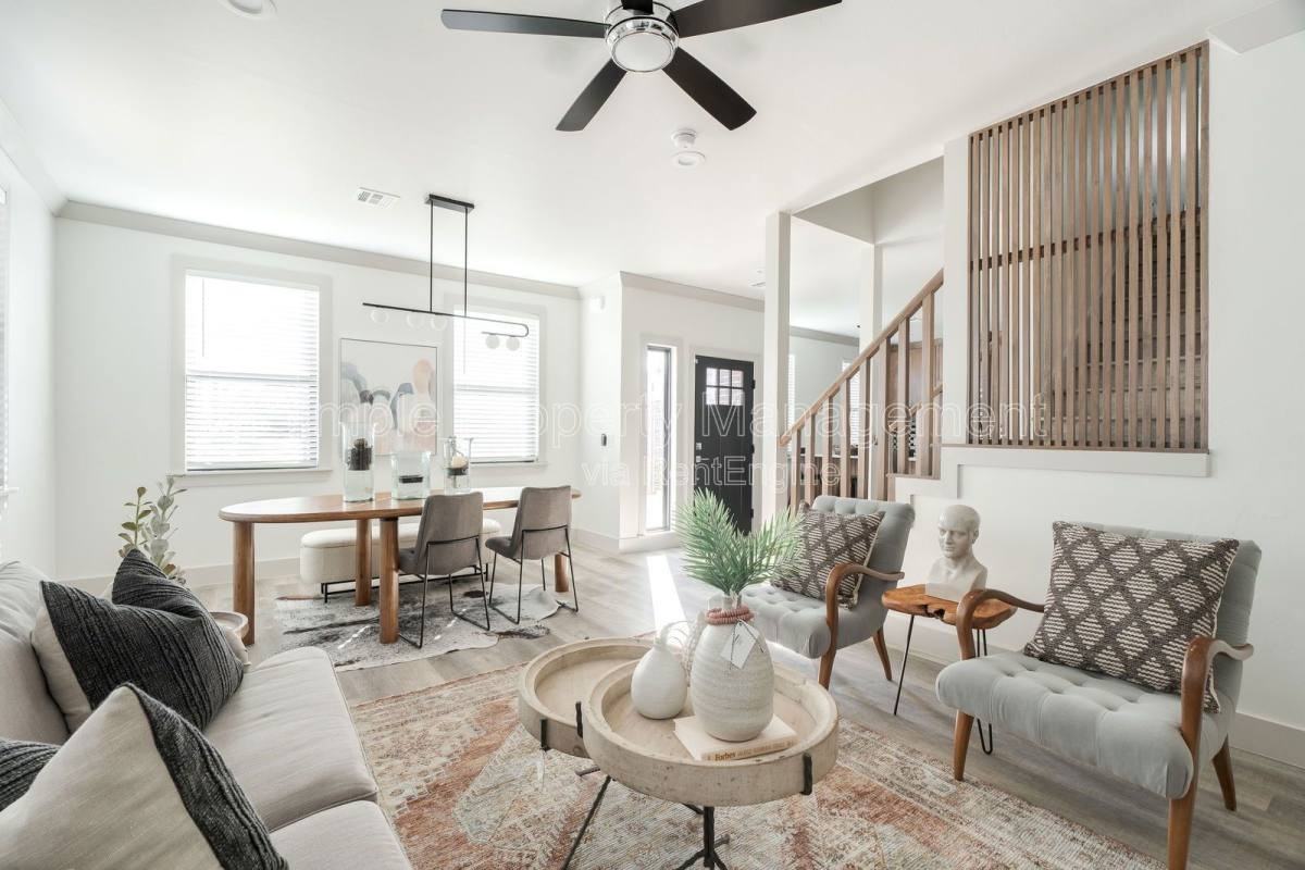 1801 Nw 39th St - Photo 2 of 10