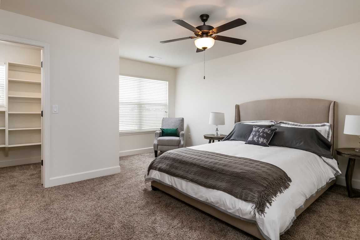 19511 Mulberry Ln - Photo 2 of 23