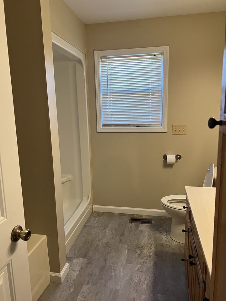 292 Oak Meadow Dr - Photo 4 of 11