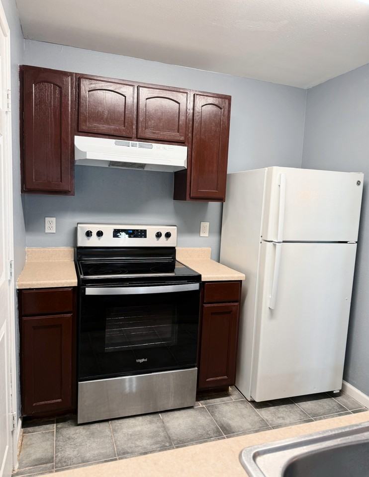 6022 State St #104 - Photo 7 of 19