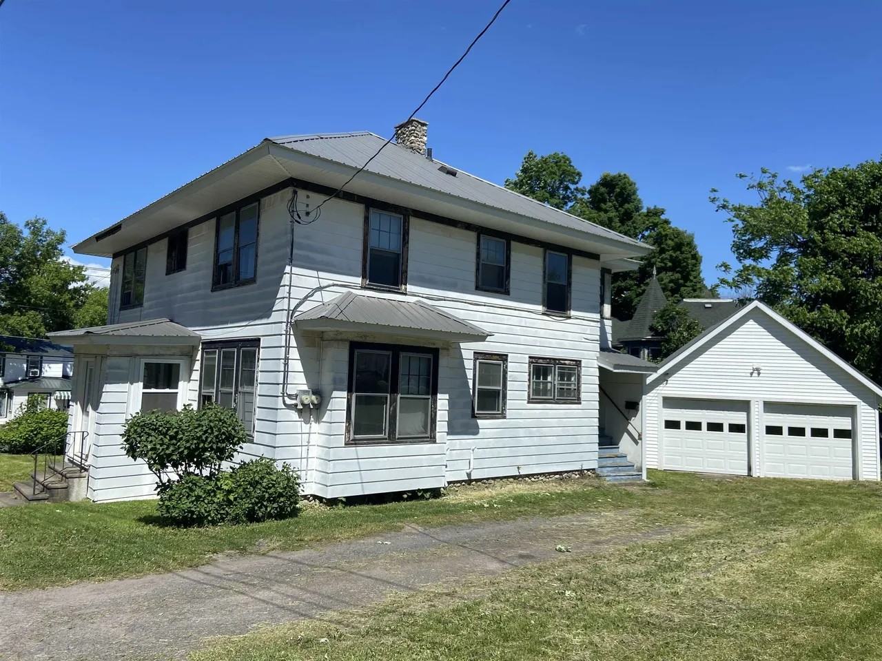 99 E Orvis St - Photo 3 of 3