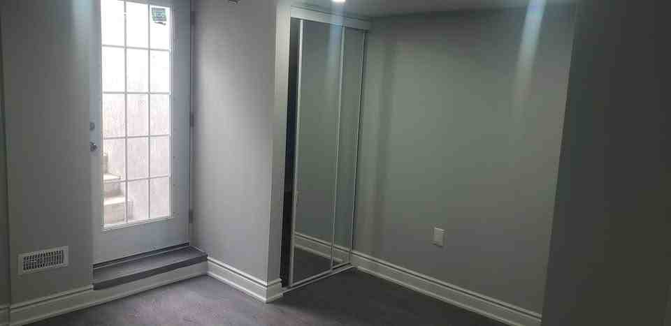 Wanless Dr & Creditview Rd - Photo 3 of 11