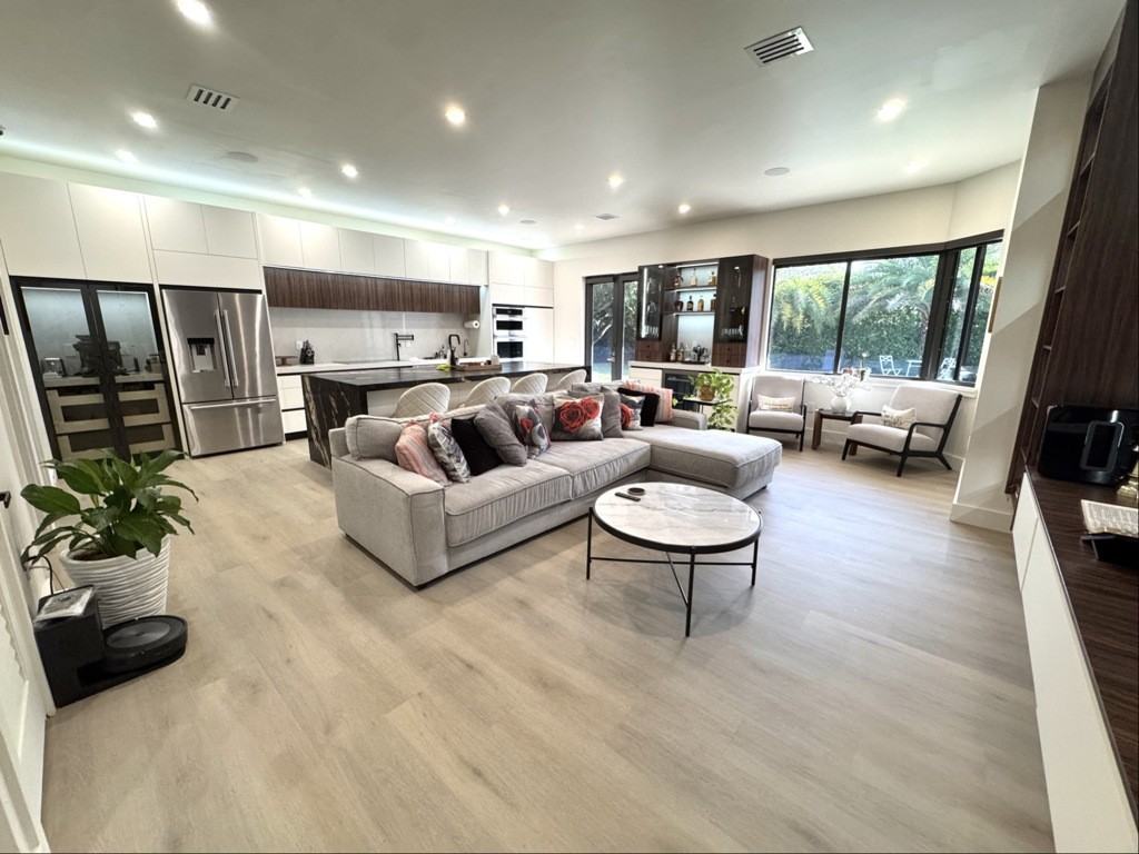 14860 Sw 160th St - Photo 6 of 24