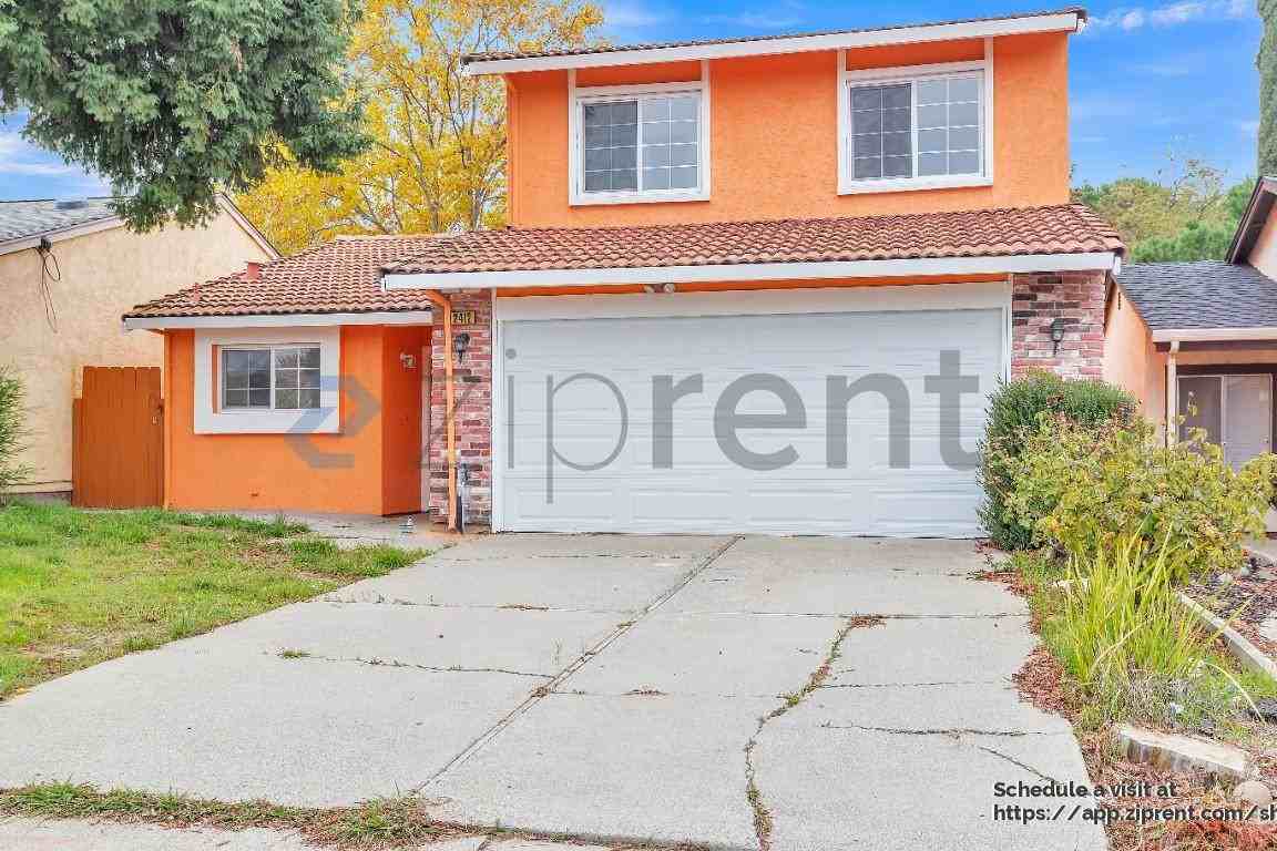 2412 Sequoia Dr - Photo 4 of 24