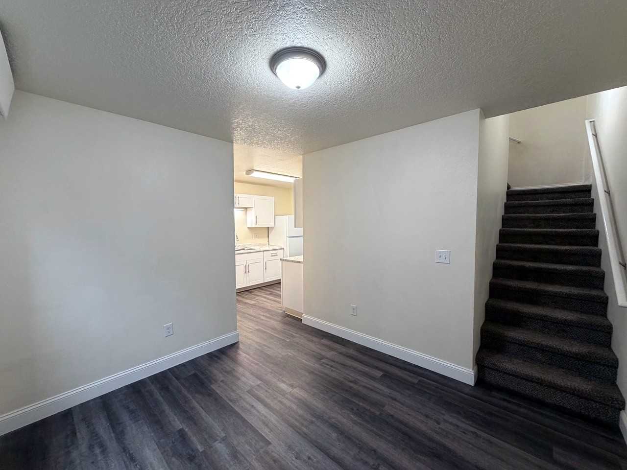 940 Nw 7th Ave #4 - Photo 3 of 50