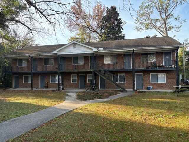 904 E 14th St #2 - Photo 2 of 17