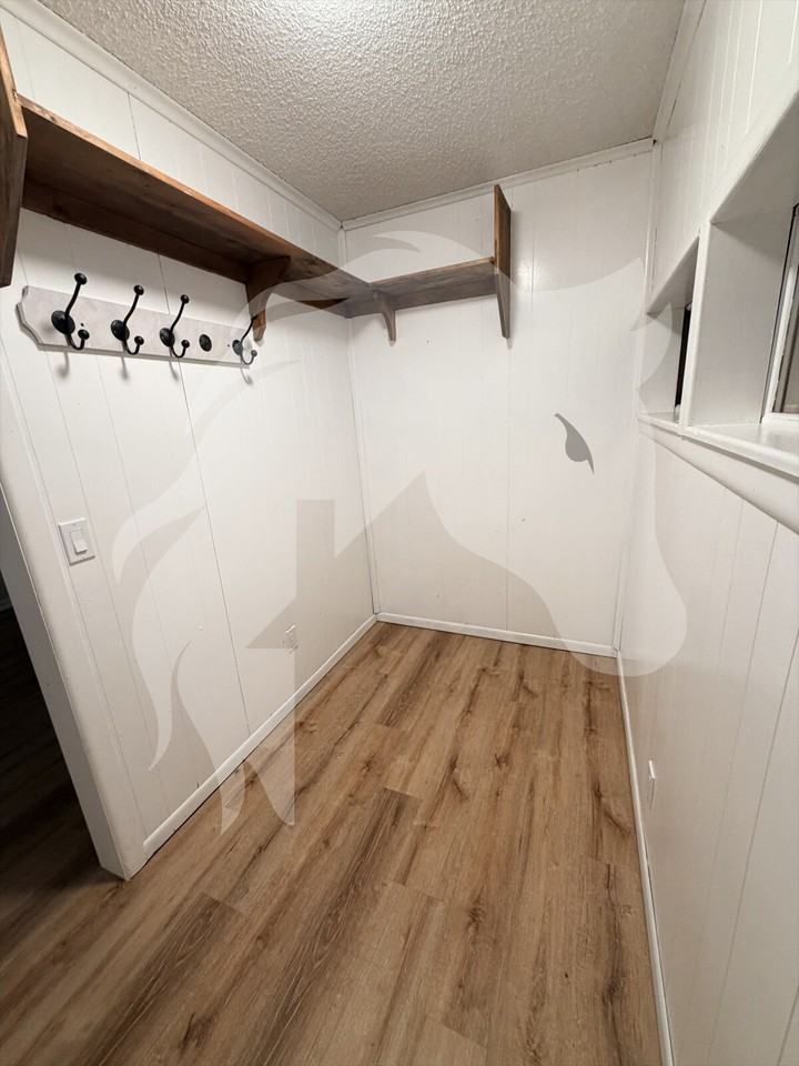 840 S Wyndemere Lakes Dr - Photo 3 of 24