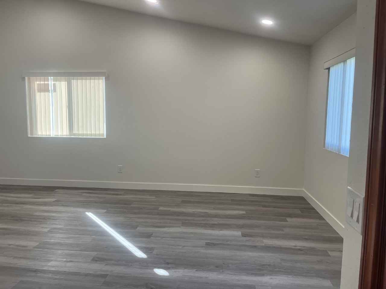 2540 Raft Ln - Photo 5 of 34